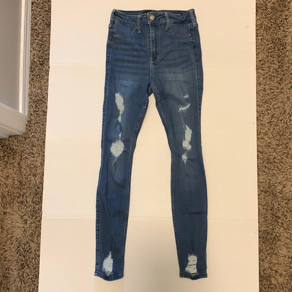 Hollister Ripped High-Rise Jean Leggings